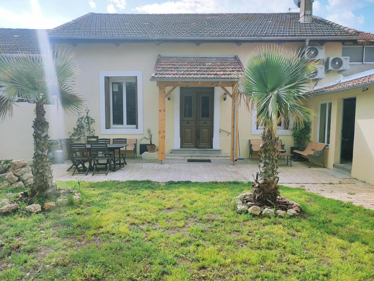 Appartamento Jardin De Coubertin Béziers Esterno foto
